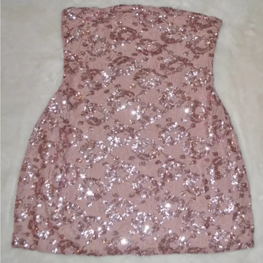 FREE PEOPLE Night Gaze Strapless Sequin Lace Mini Dress Blush Pink XL NWT